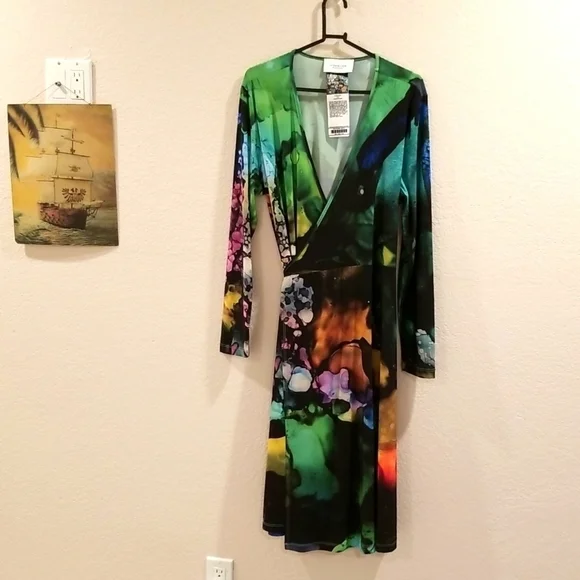 Rare wrap dress, size XLarge,Le Galeriste,NWT wearable art. - Picture 2 of 8